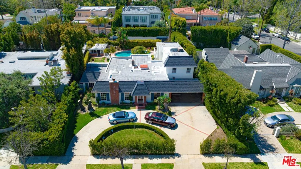 525 N Rexford Drive, Beverly Hills, California 90210 home-pic-5