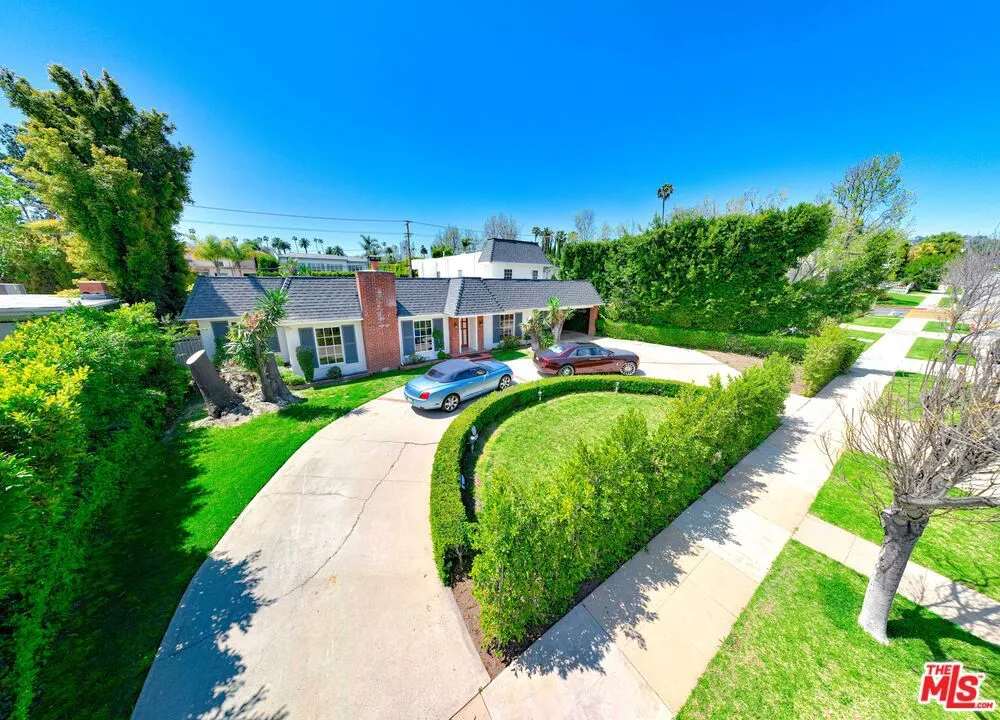525 N Rexford Drive, Beverly Hills, California 90210 home-pic-2