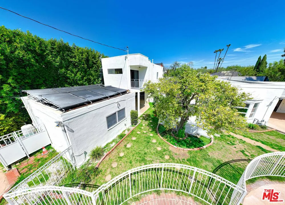 525 N Rexford Drive, Beverly Hills, California 90210 home-pic-61