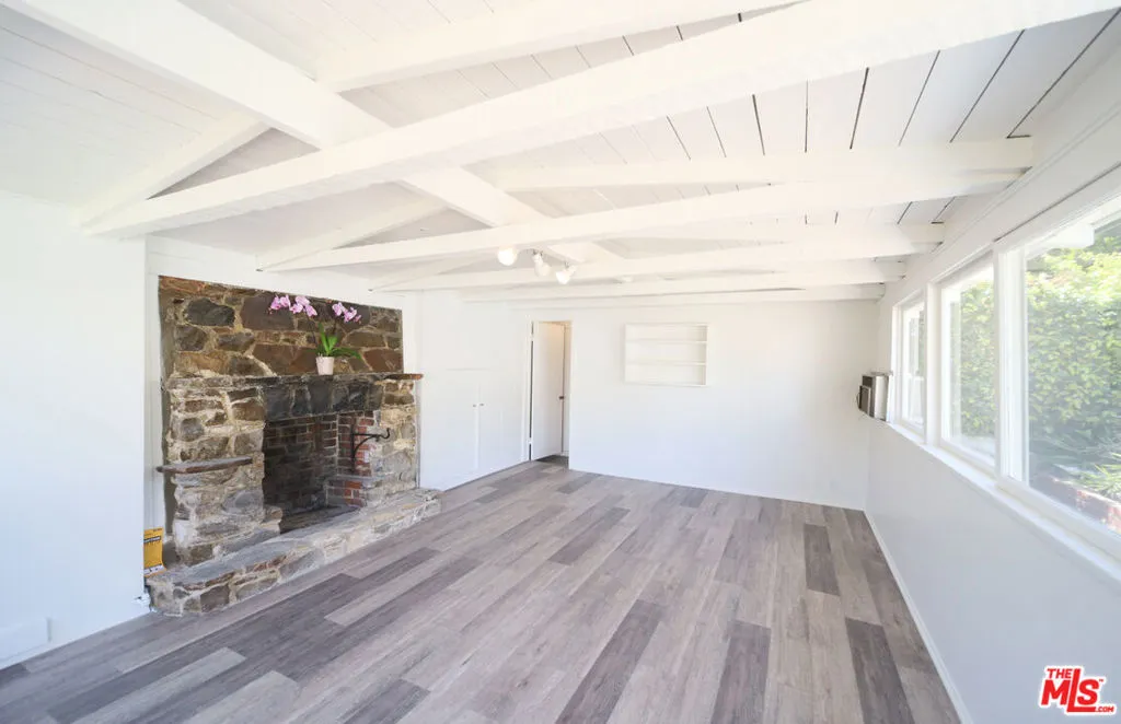 525 N Rexford Drive, Beverly Hills, California 90210 home-pic-55