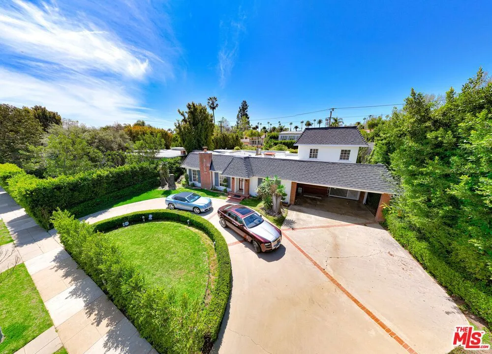 525 N Rexford Drive, Beverly Hills, California 90210 home-pic-0