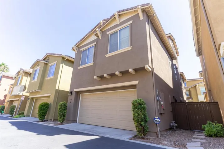 1859 Khaki Ln, Chula Vista, California 91913