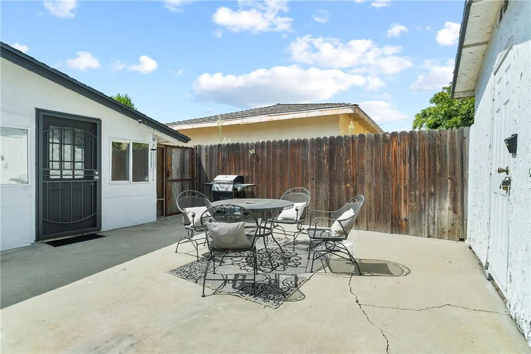 608 W G Street, Ontario, California 91762 home-pic-28
