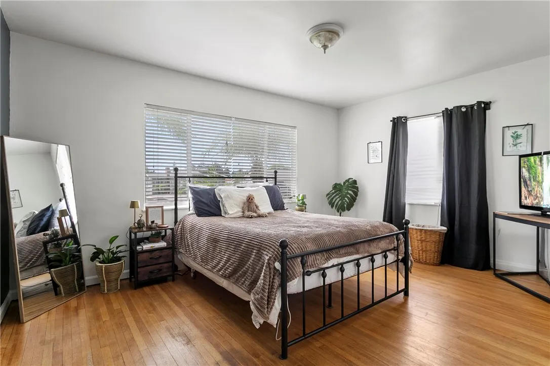 608 W G Street, Ontario, California 91762 home-pic-14