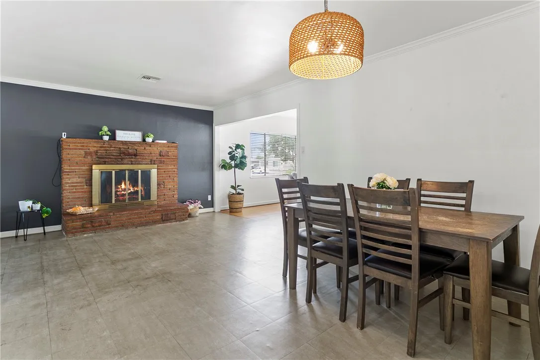 608 W G Street, Ontario, California 91762 home-pic-9