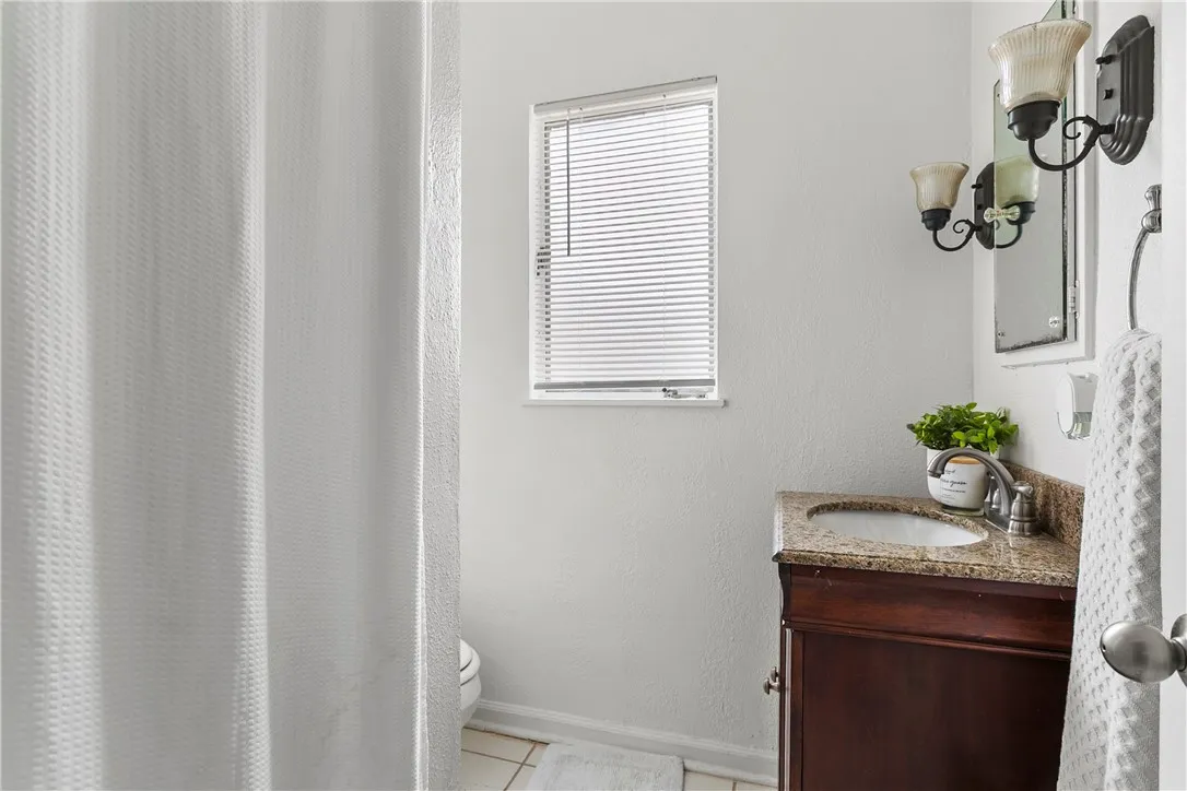 608 W G Street, Ontario, California 91762 home-pic-23