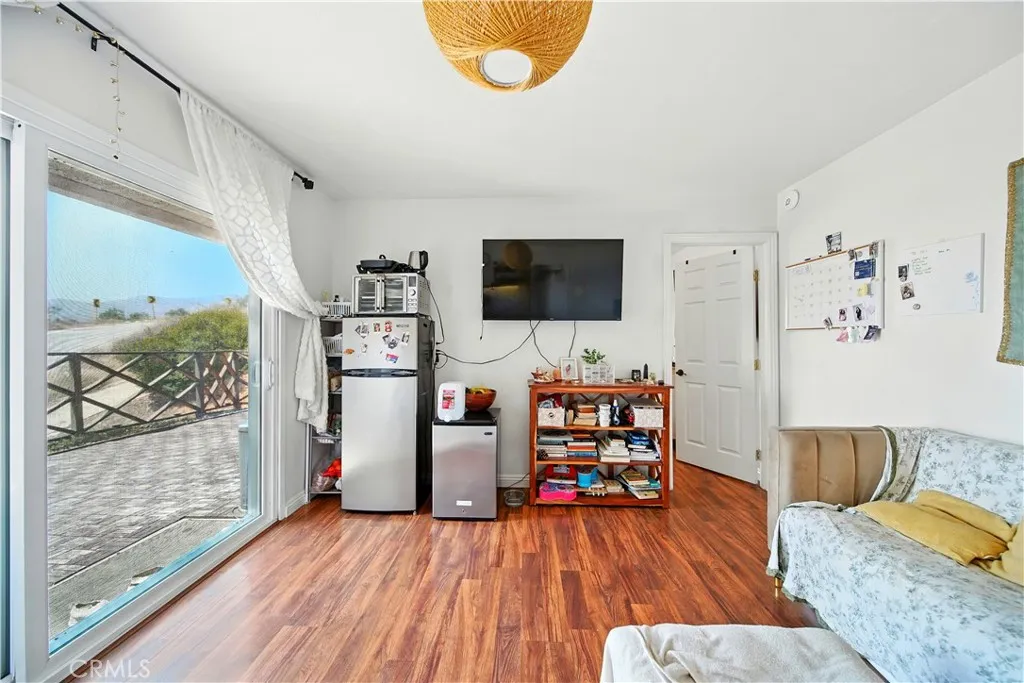 521 Baseline Road, La Verne, California 91750 home-pic-32