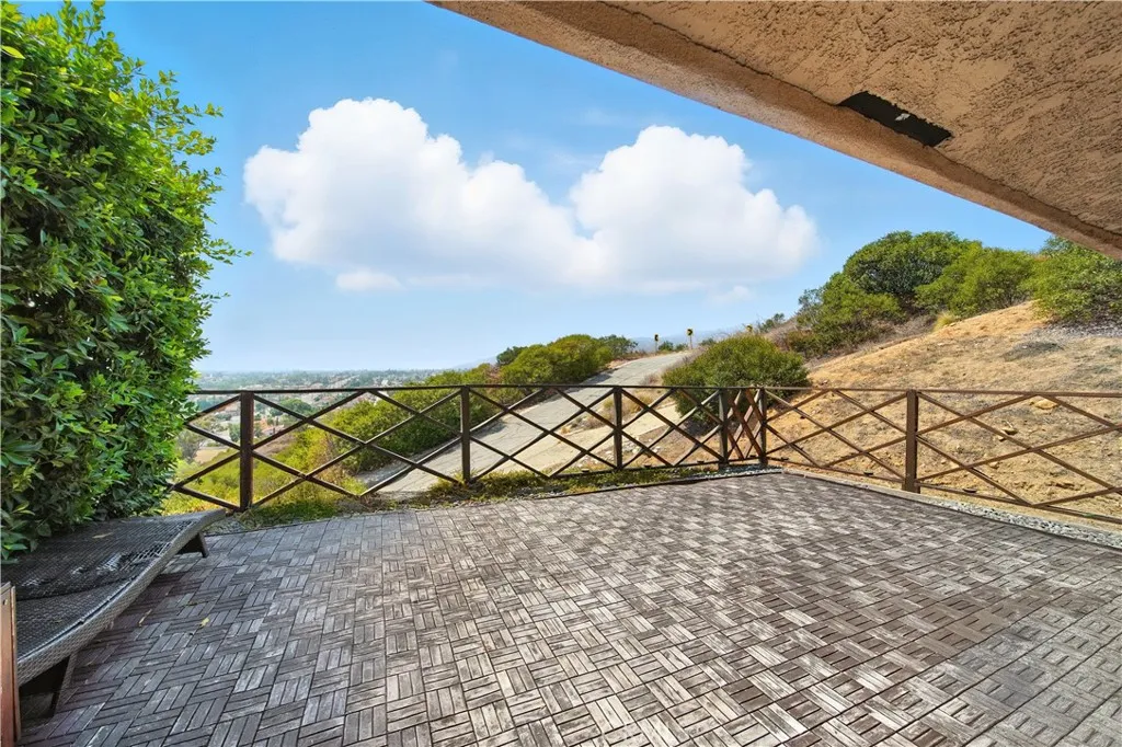 521 Baseline Road, La Verne, California 91750 home-pic-36