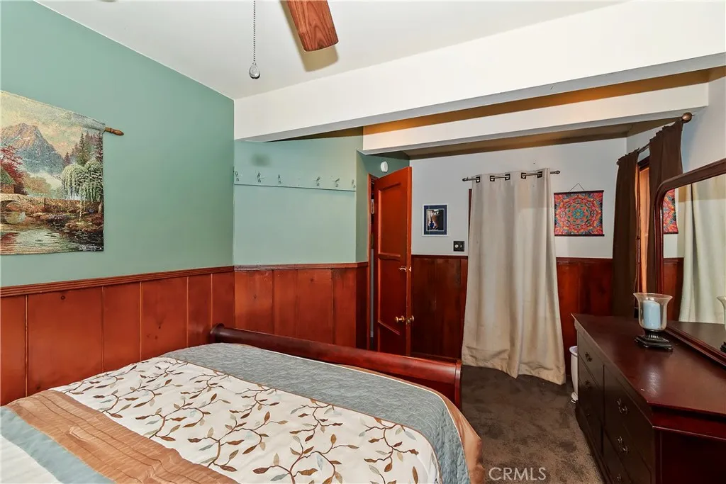 24897 Basel, Crestline, California 92325 home-pic-18