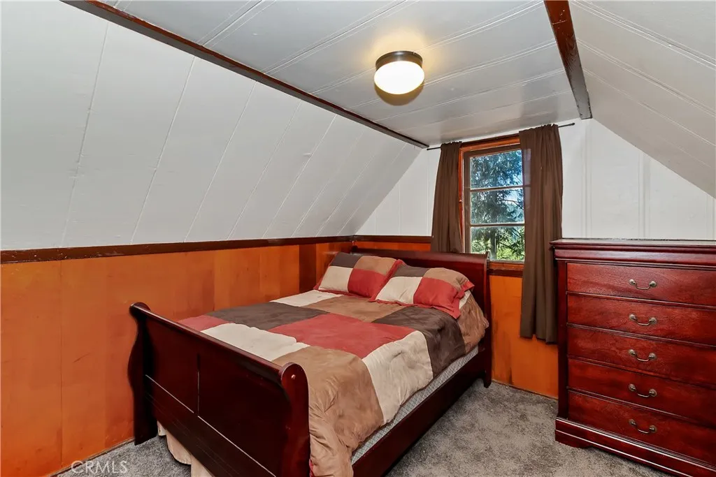 24897 Basel, Crestline, California 92325 home-pic-27