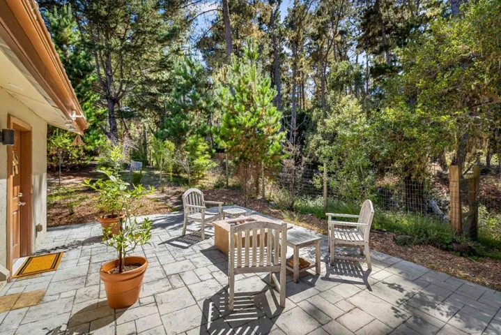 1268 Viscaino Road, Pebble Beach, California 93953