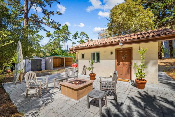 1268 Viscaino Road, Pebble Beach, California 93953