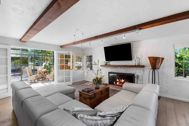 1268 Viscaino Road, Pebble Beach, California 93953