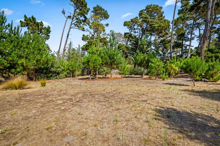1268 Viscaino Road, Pebble Beach, California 93953