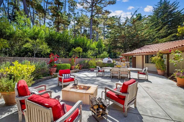 1268 Viscaino Road, Pebble Beach, California 93953