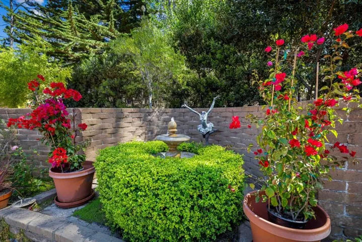 1268 Viscaino Road, Pebble Beach, California 93953