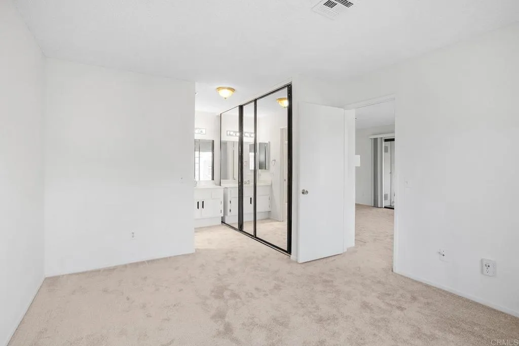 10774 Dabney Drive Drive 20, San Diego, California 92126 home-pic-14