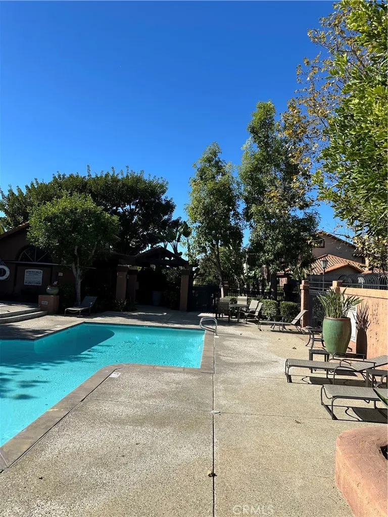 74 Flor De Sol 53, Rancho Santa Margarita, California 92688 home-pic-8