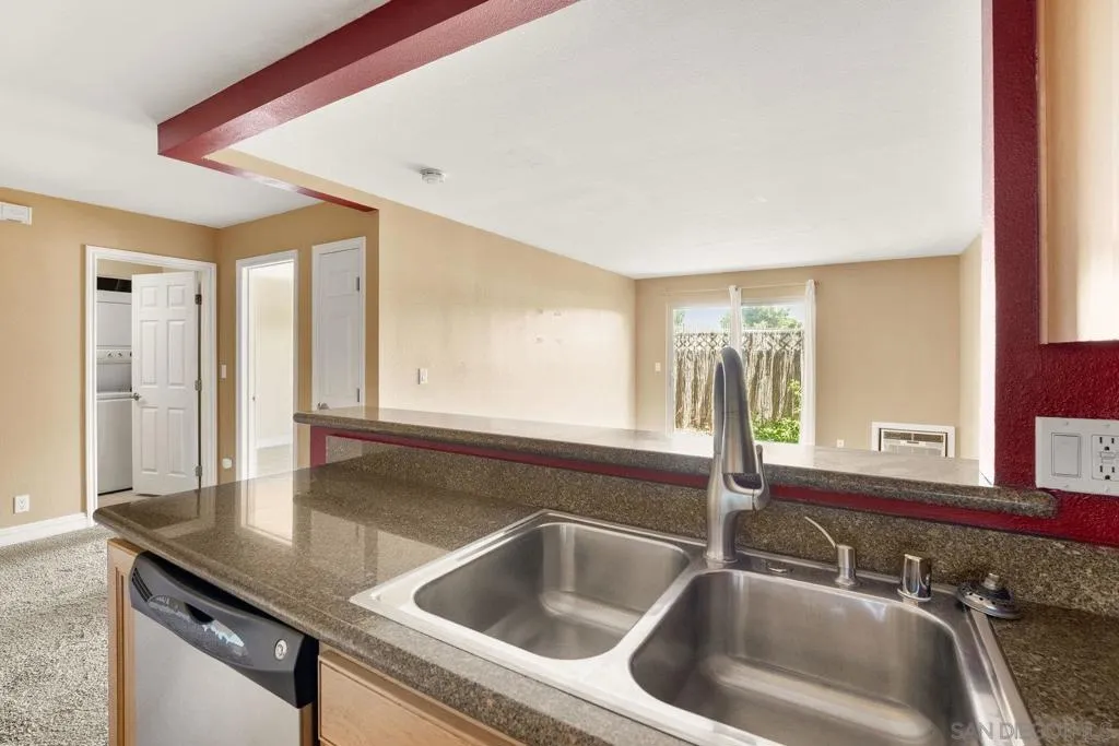 1045 Peach Ave 59, El Cajon, California 92021 home-pic-6