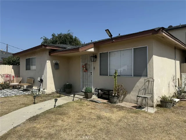 1261 W 139th Street, Gardena, California 90247