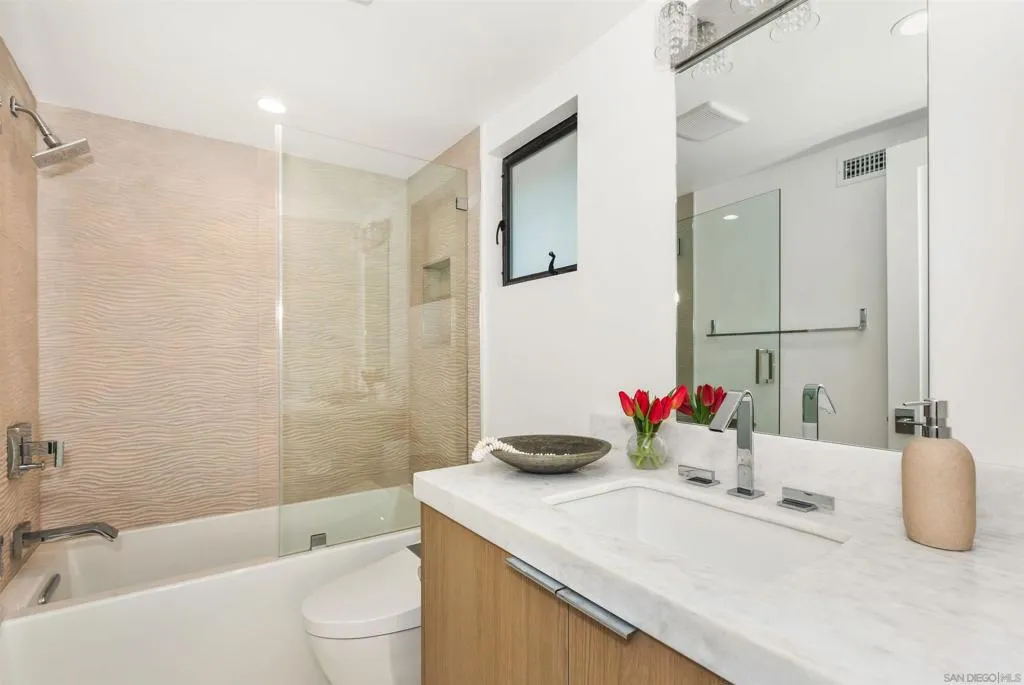 5527 Calumet Ave, La Jolla, California 92037 home-pic-36