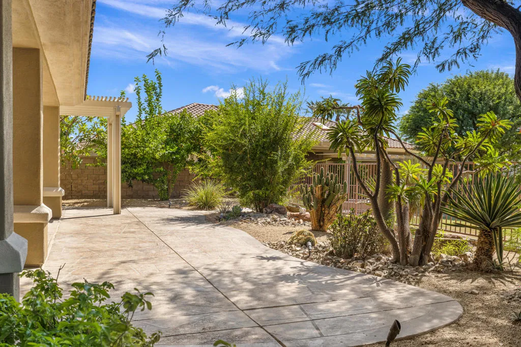 78625 Sunrise Canyon Avenue, Palm Desert, California 92211 home-pic-48