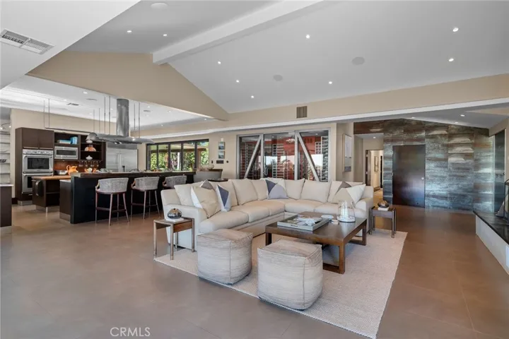 1 Crestwind Drive, Rancho Palos Verdes, California 90275