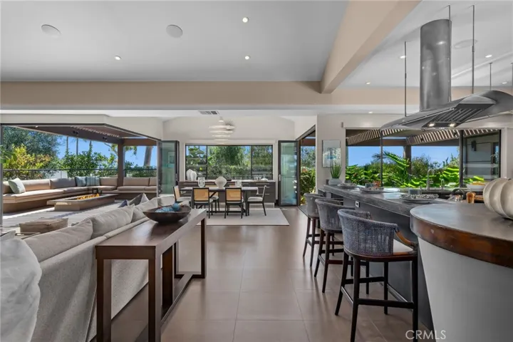 1 Crestwind Drive, Rancho Palos Verdes, California 90275