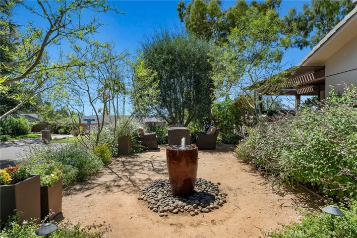 1 Crestwind Drive, Rancho Palos Verdes, California 90275