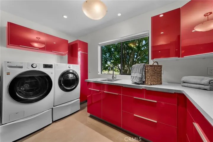 1 Crestwind Drive, Rancho Palos Verdes, California 90275