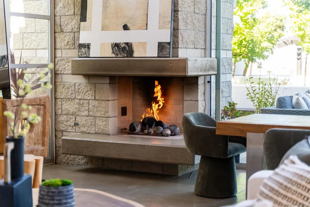 5259 Pacifica Dr, San Diego, California 92109 home-pic-19