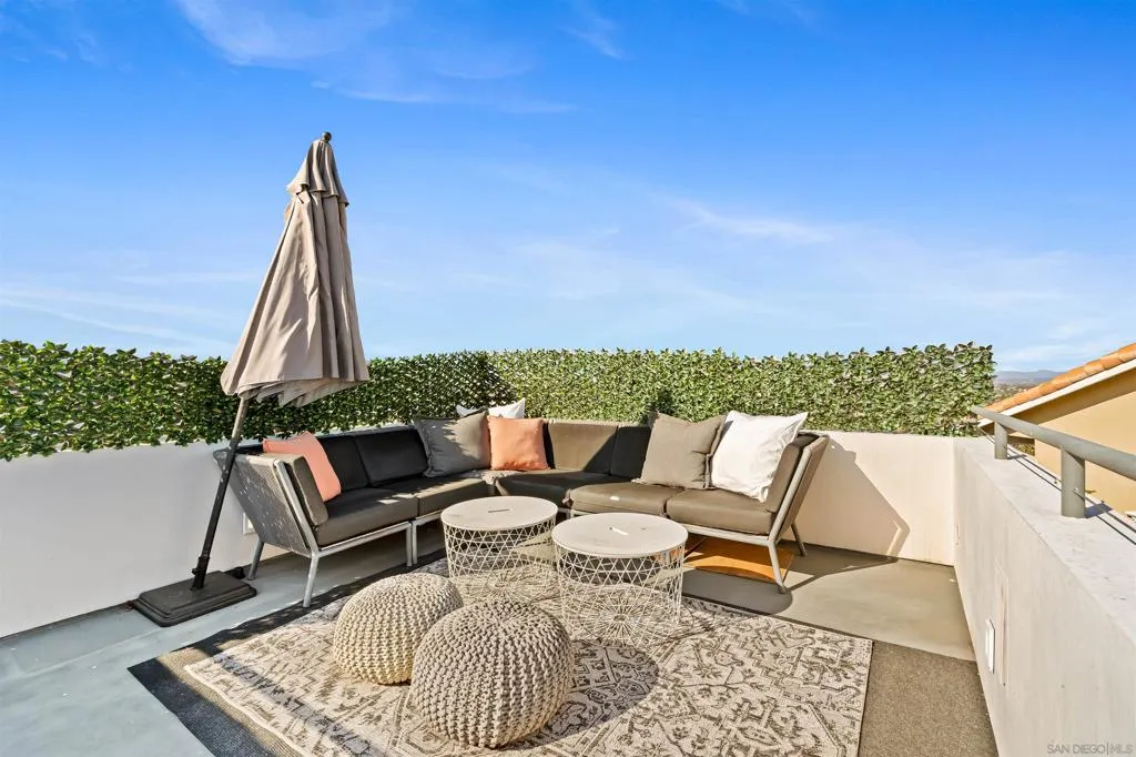 5259 Pacifica Dr, San Diego, California 92109 home-pic-50
