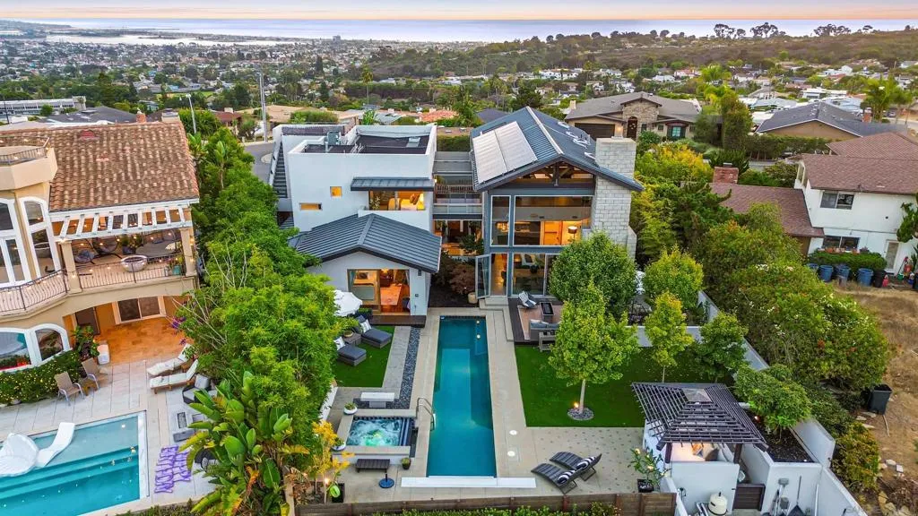 5259 Pacifica Dr, San Diego, California 92109 home-pic-72