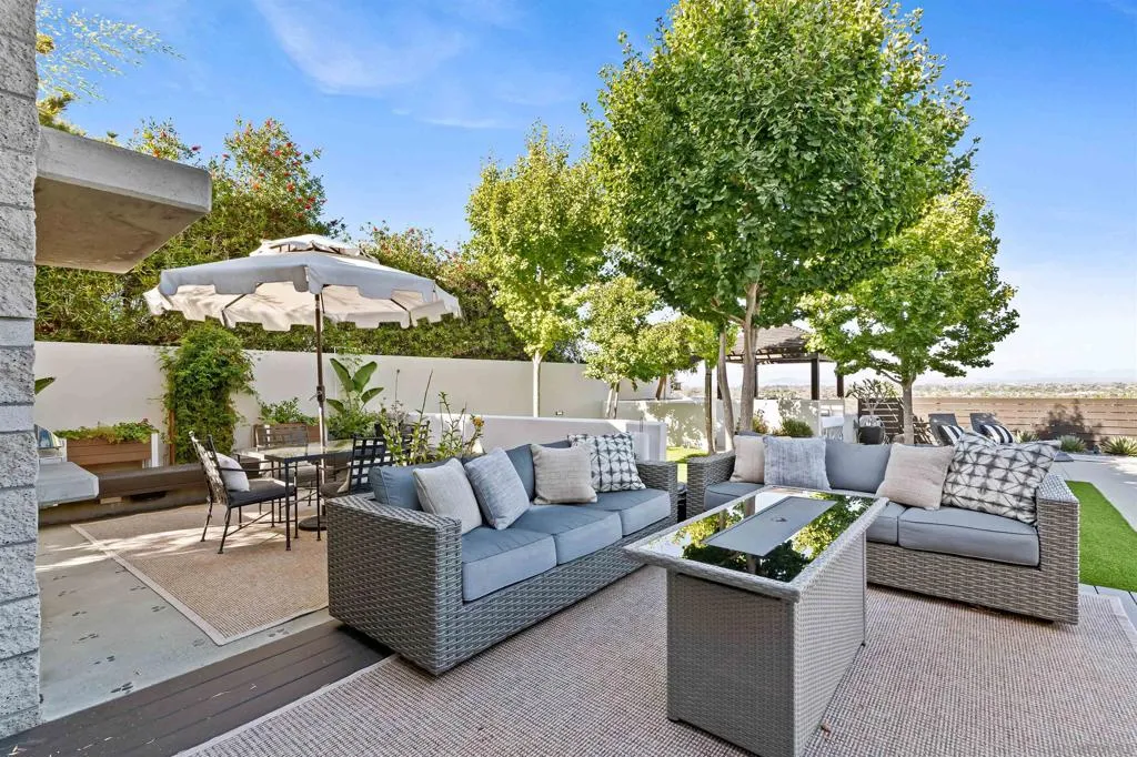 5259 Pacifica Dr, San Diego, California 92109 home-pic-62