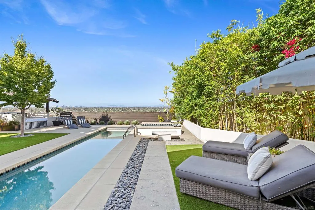 5259 Pacifica Dr, San Diego, California 92109 home-pic-59