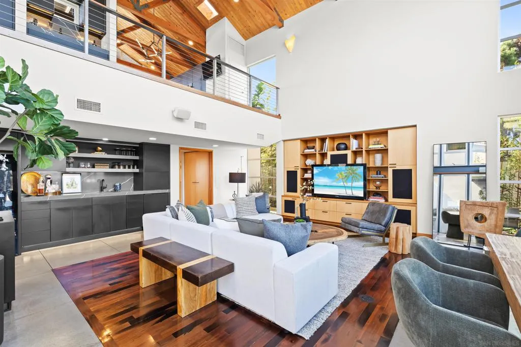 5259 Pacifica Dr, San Diego, California 92109 home-pic-14