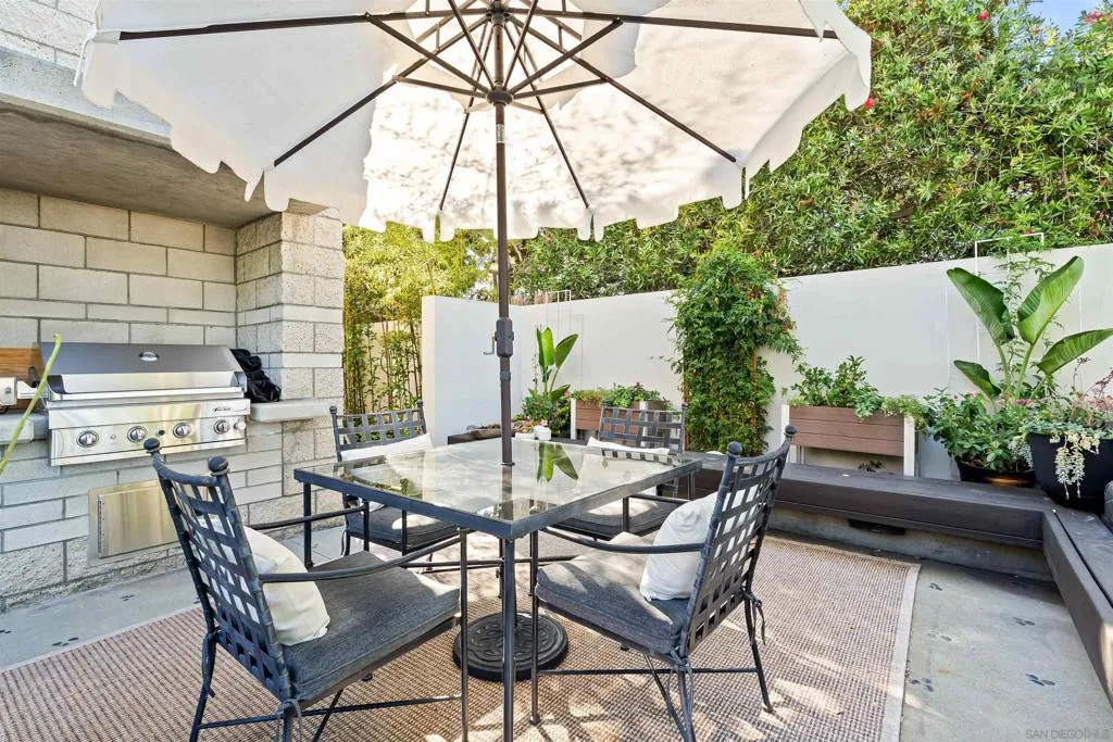 5259 Pacifica Dr, San Diego, California 92109 home-pic-64
