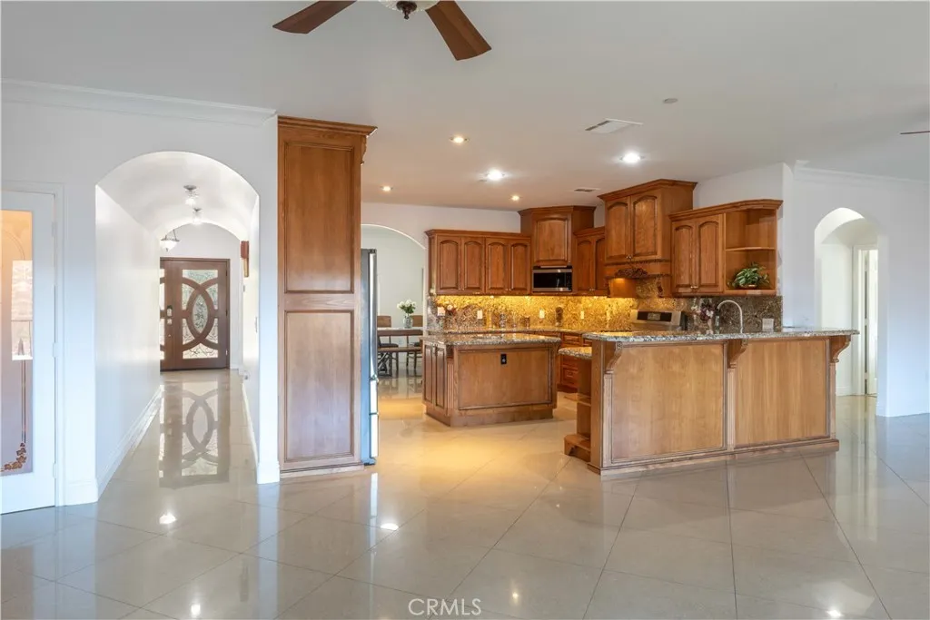 19075 Caesar Drive, Ramona, California 92065 home-pic-25