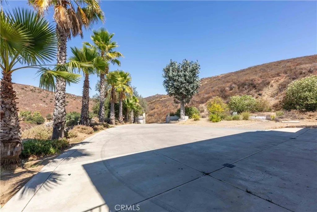 19075 Caesar Drive, Ramona, California 92065 home-pic-9