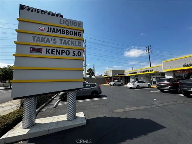 2717 W W. Lincoln, Anaheim, California 92801