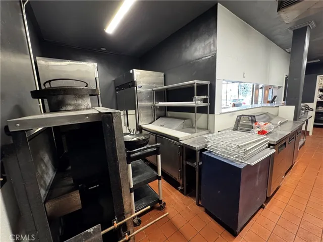 2717 W W. Lincoln, Anaheim, California 92801