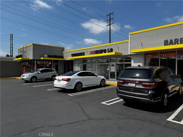 2717 W W. Lincoln, Anaheim, California 92801