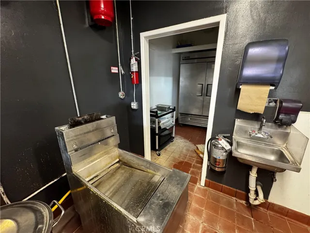 2717 W W. Lincoln, Anaheim, California 92801