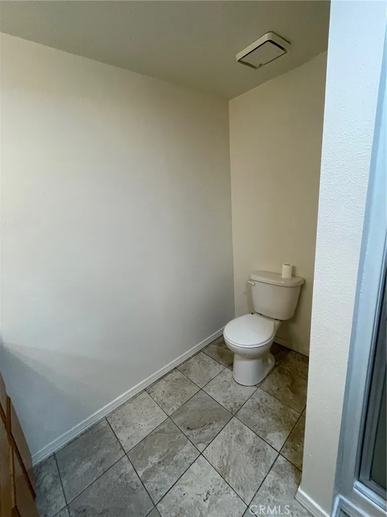 1115 S Thompson Street, Hemet, California 92543 home-pic-20