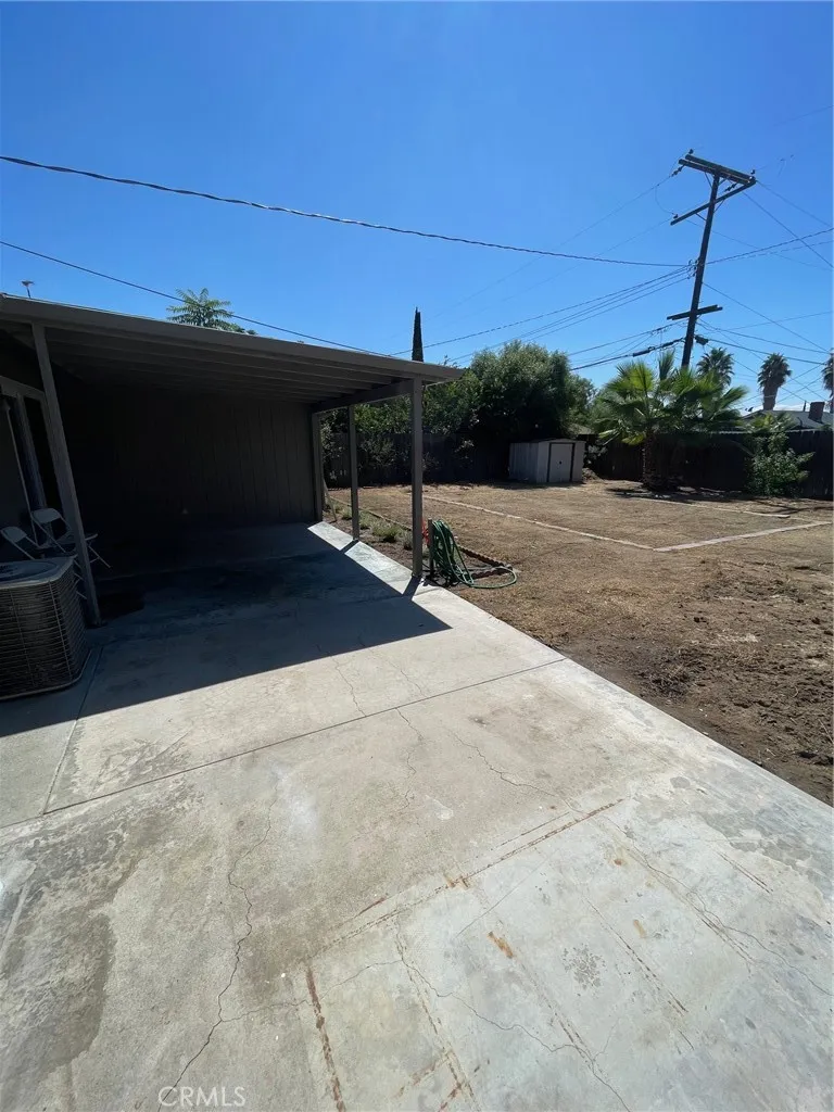 1115 S Thompson Street, Hemet, California 92543 home-pic-25