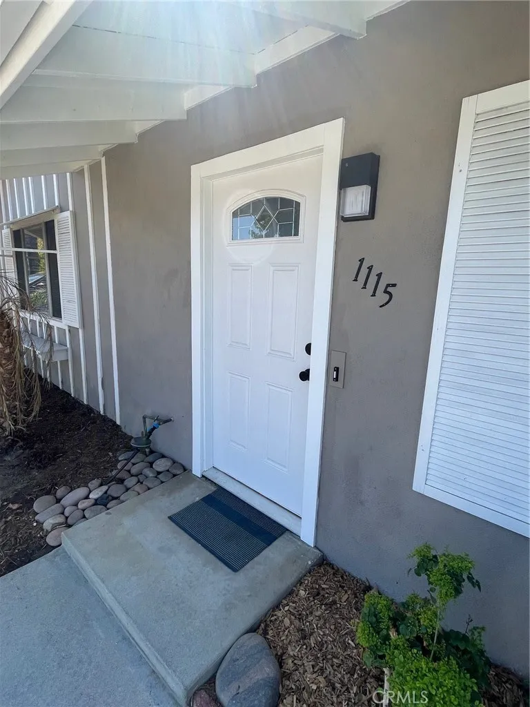 1115 S Thompson Street, Hemet, California 92543 home-pic-0