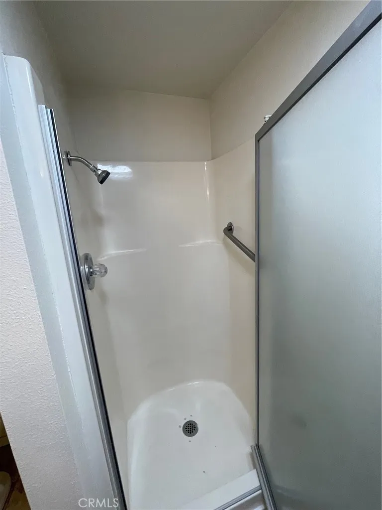 1115 S Thompson Street, Hemet, California 92543 home-pic-21