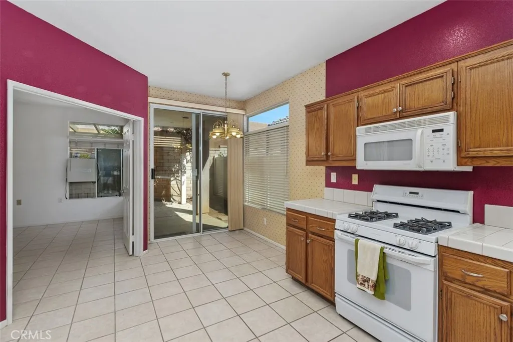 26678 China Drive, Menifee, California 92585 home-pic-5