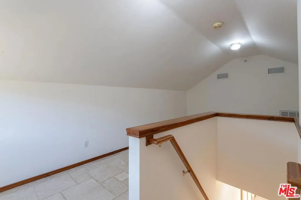 29243 Piani Road, Pearblossom, California 93553 home-pic-26