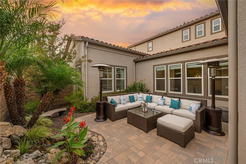 6928 Shadow Wood Drive, Moorpark, California 93021 home-pic-8